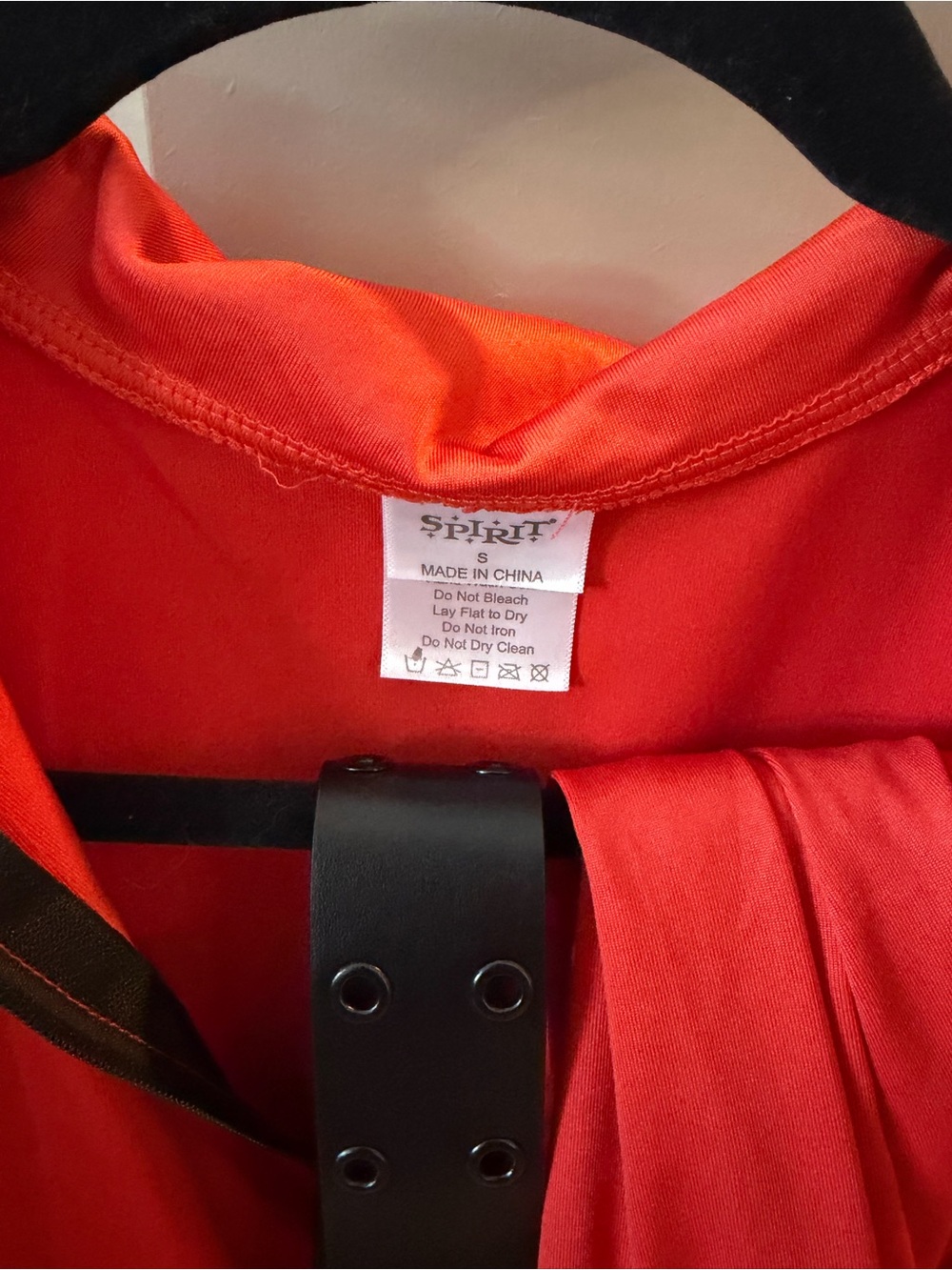 Spirit Bright Orange 'Inmate' Women's Jumpsuit Costume - Picture 4 of 9